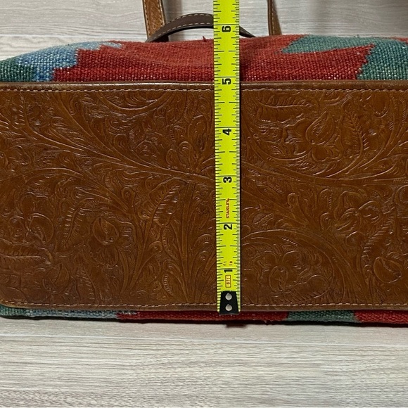 UNBRANDED / Aztec Woven and Embossed Leather Purse - Picture 9 of 14